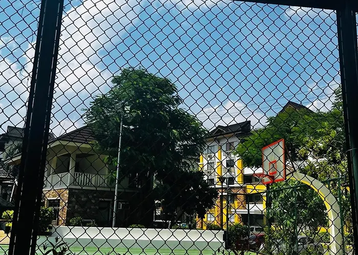Apartamento Khalebs Cozy Place Stylish And Cozy Near Malls *